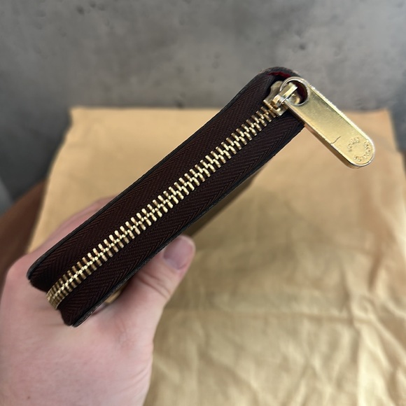 Louis Vuitton classic monogram china run zippy zip around wallet organizer - Picture 5 of 15
